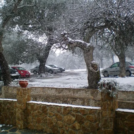 Casa Rural Sierra San Mamede Country house *